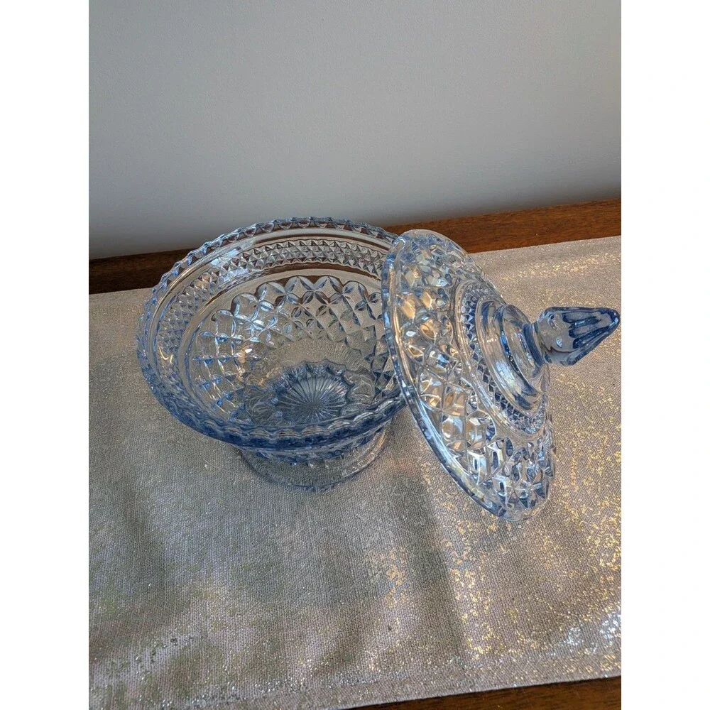 Anchor Hocking WEXFORD Vtg Sapphire Light Blue Footed Compote w/ Lid Candy Dish